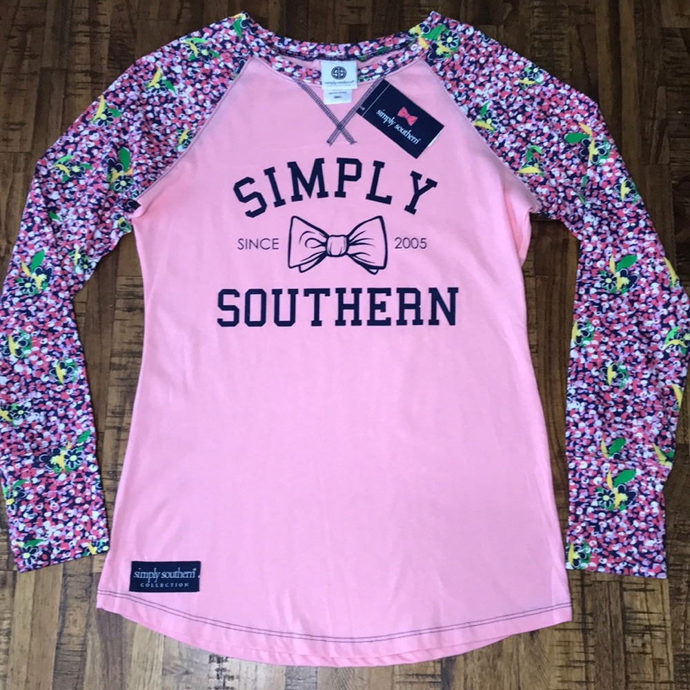 Women’s simply southern raglan tee